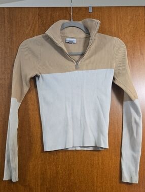Calvin Klein Jeans Cream and Tan Quarter-Zip Ribbed Sweater- Size XS